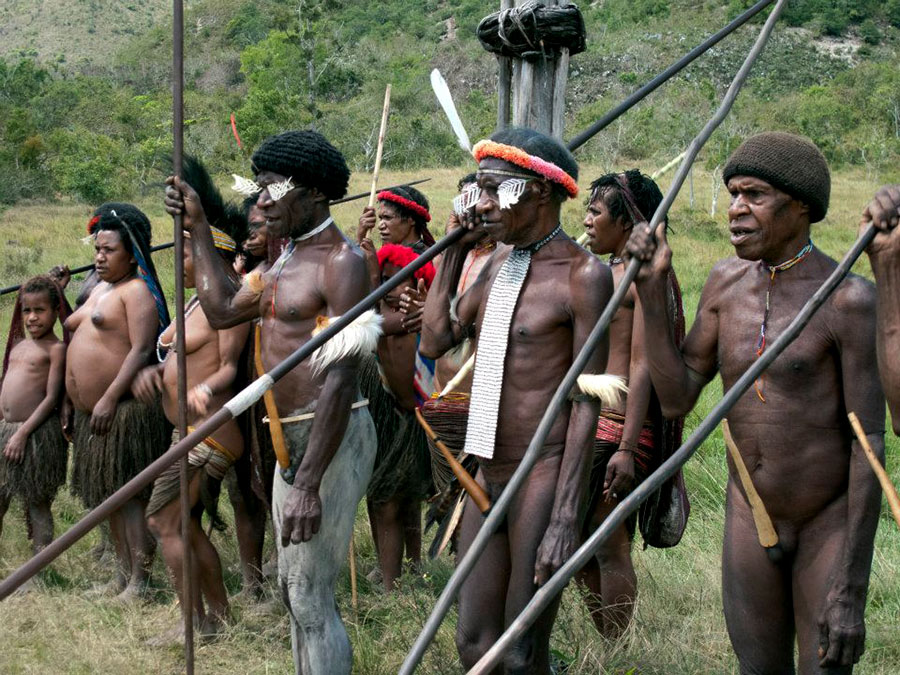 Papuan tribes gathering at the Baliem Valley