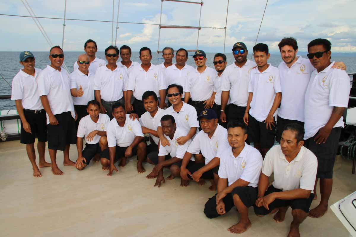 Cruceros para buceadores con Dewi Nusantara