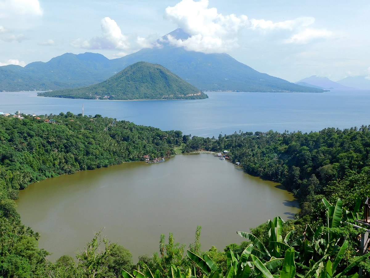View of Tifore from Ternate